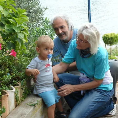 דירה Adrian's & Winery *