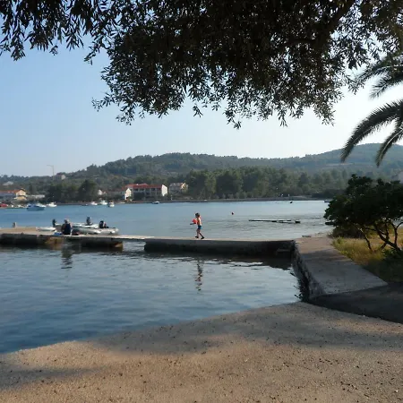 Adrian's & Winery * 룸바르다